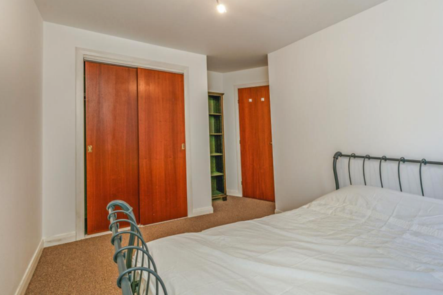 Flat for sale in 17 Rennies Court, The Green, Aberdeen