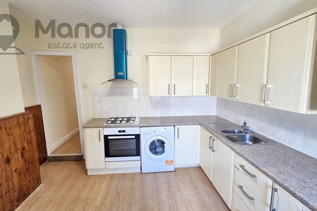 17a Johnstone Road, East Ham photo 2