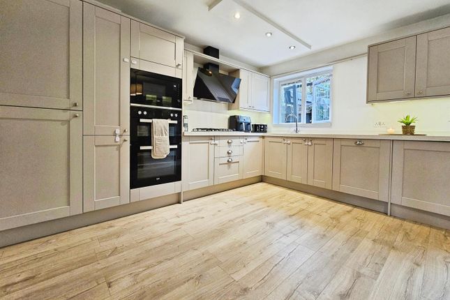 14, Briarswood, Biddulph photo 3