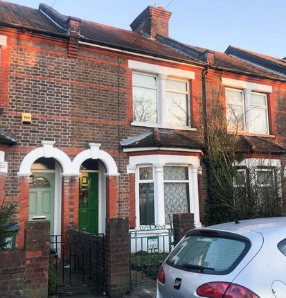 A Larger Local Choice Of 3 Bedroom Houses For Sale In