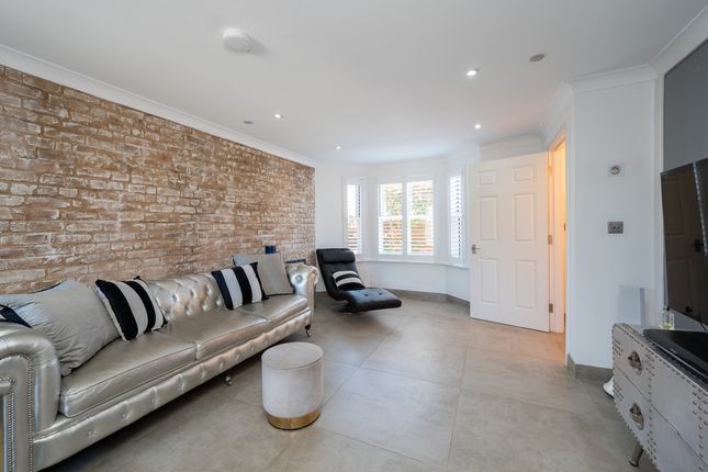 4 Winton Cottages, Falmer Road, Brighton photo 3