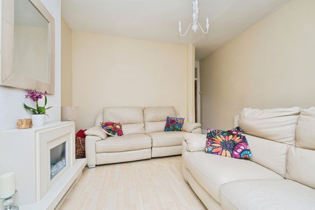 77, Park Road, Conwy photo 4