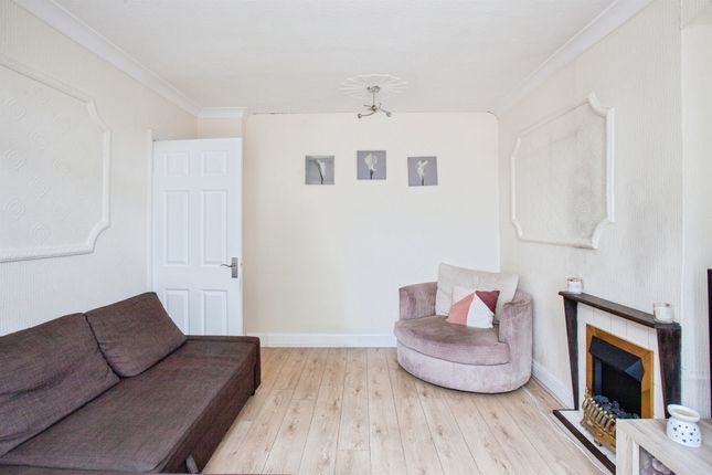 196, Broom Lane, Rotherham photo 4