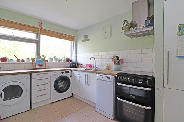 Maisonette for sale in Gatton Park Road, Redhill