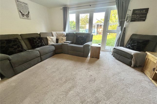 26, Herons Way, Hayling Island photo 3