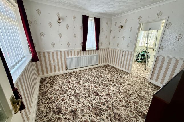 8, Alderwood Close, Hartlepool photo 3