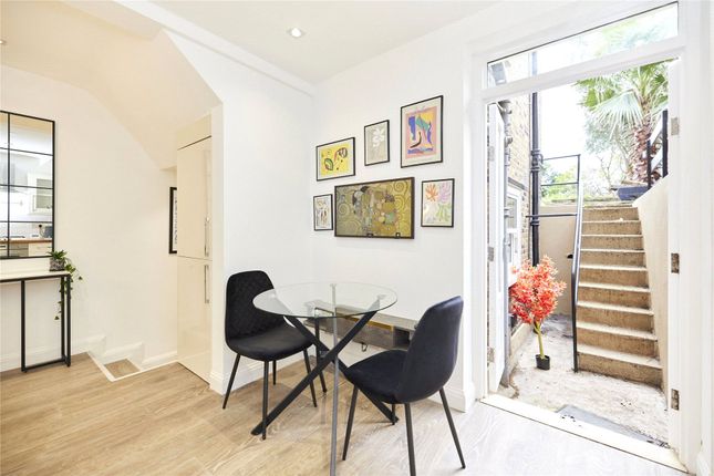 (SHORT LET) Flat A, 126, Southwark Park Road, London photo 4