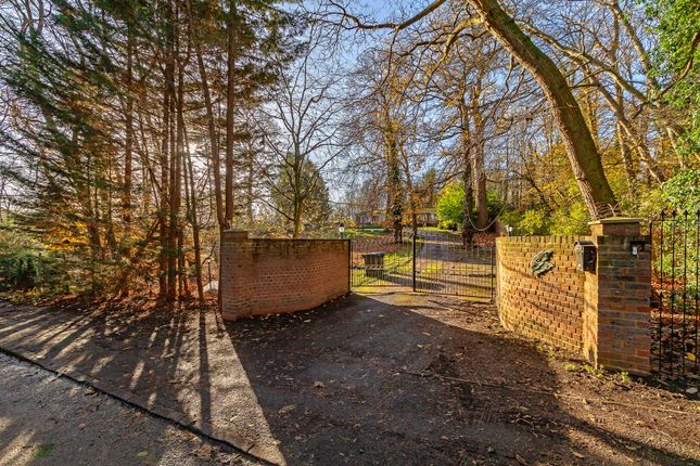 9, The Avenue, Welwyn photo 2