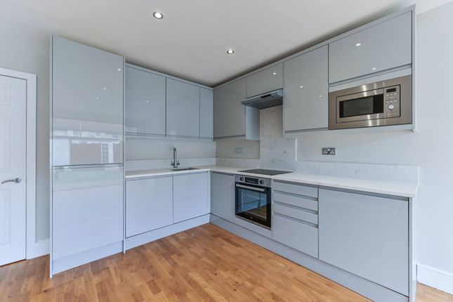Thumbnail Flat to rent in 132 Norbury Court Road, Norbury