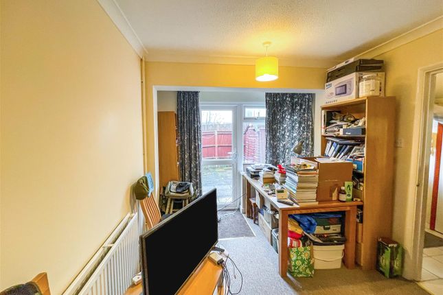 00, Pevensey Bay Road, Eastbourne photo 5