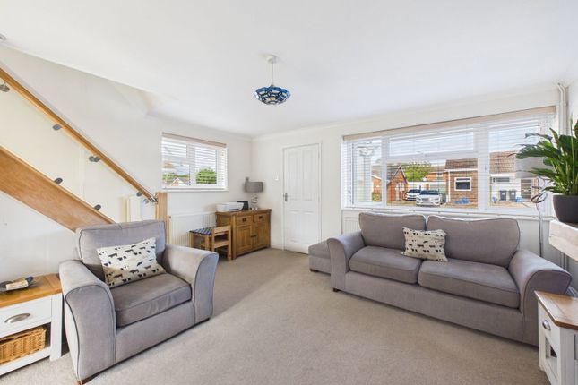 16, The Greenway, Worthing photo 4