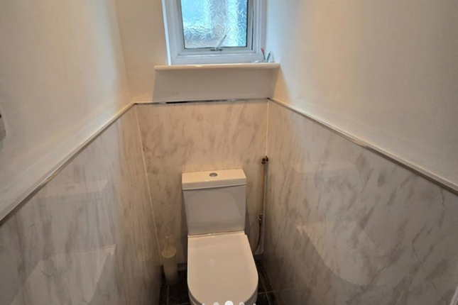 12, Francis Road, Harrow photo 3