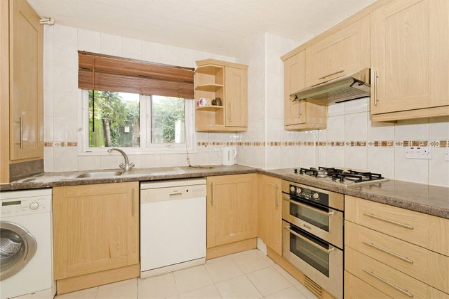 Flat 2,, Alderney House, Islington photo 3