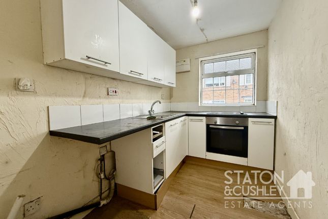 3, Hollycourt, Forest Town photo 4