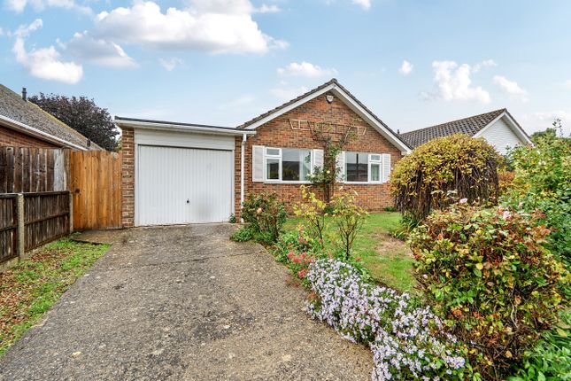 2-bed bungalow on Exmoor Close, West Sussex, £425,000
