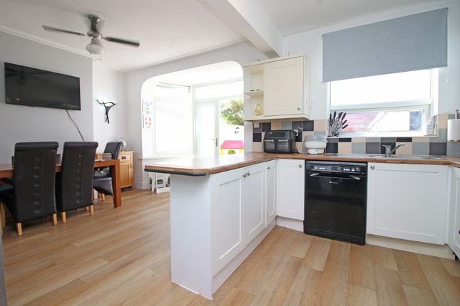 41, Carr Gate, Thornton-Cleveleys photo 4