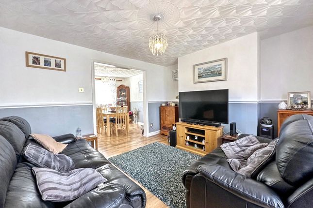 14, Ennerdale Gardens, Wallsend photo 3