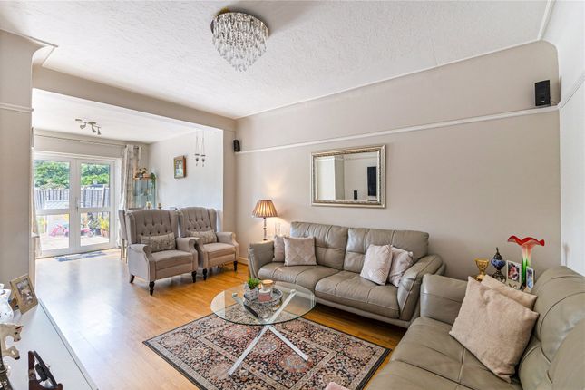 58, Windermere Avenue, London photo 3