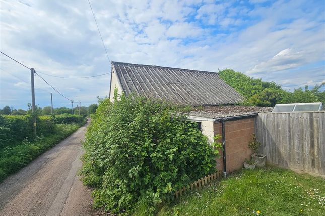 2-bed house on 2, Claremont Lane, TAUNTON, £120,000