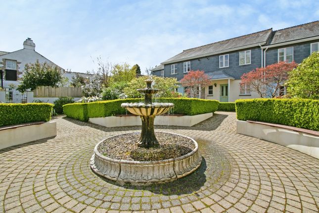 7, The Walled Garden, Kernick photo 4