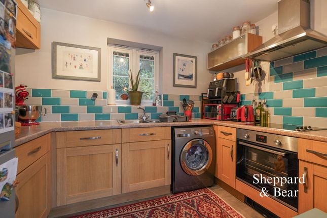 63, Rowsby Court, Cardiff photo 4