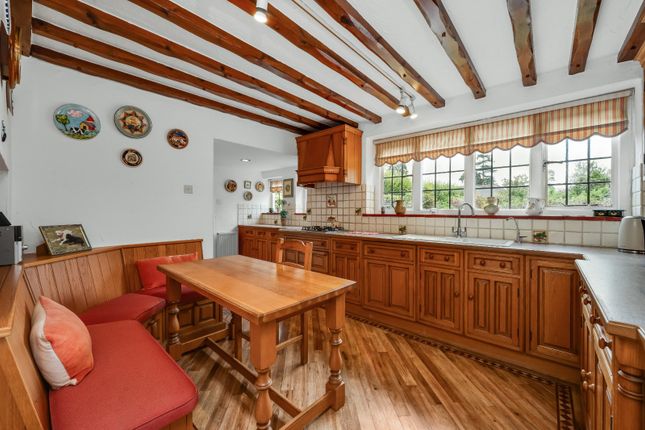 7, Ashley Drive, Surrey photo 3