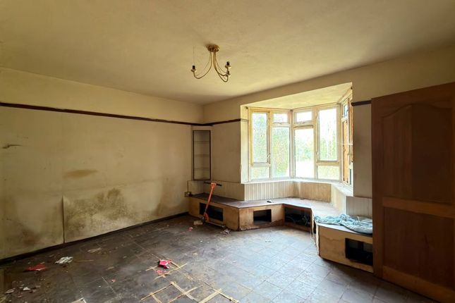 59, Leesons Way, Orpington photo 4