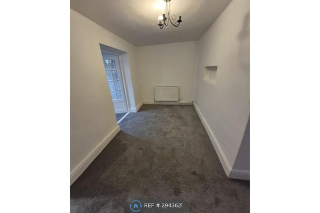 Lancing Avenue, Warrington photo 5