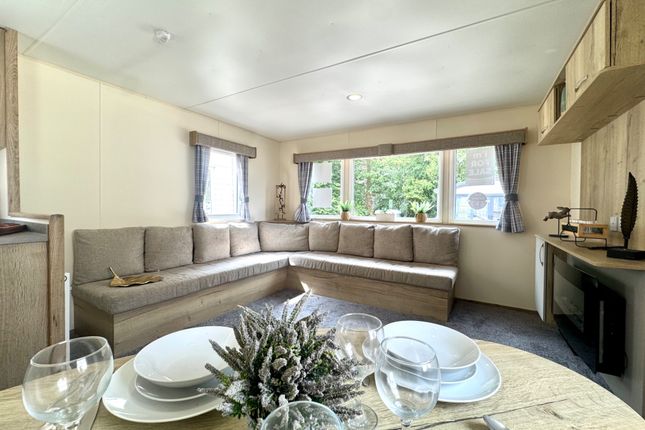 3-bed caravan on 7, Coghurst Hall Holiday Park, Hastings, £48,995