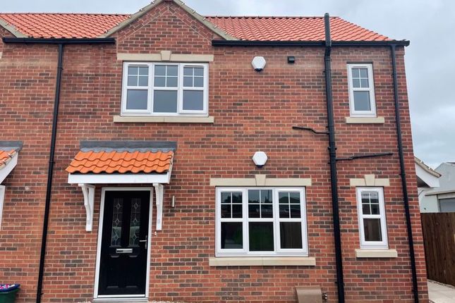 Flat to rent in Waterloo Court, Scunthorpe