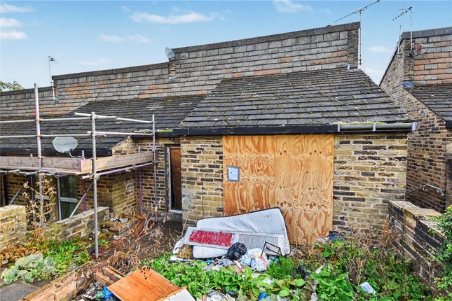 3-bed terraced on 10, Bakes Street, West Yorkshire, £40,000