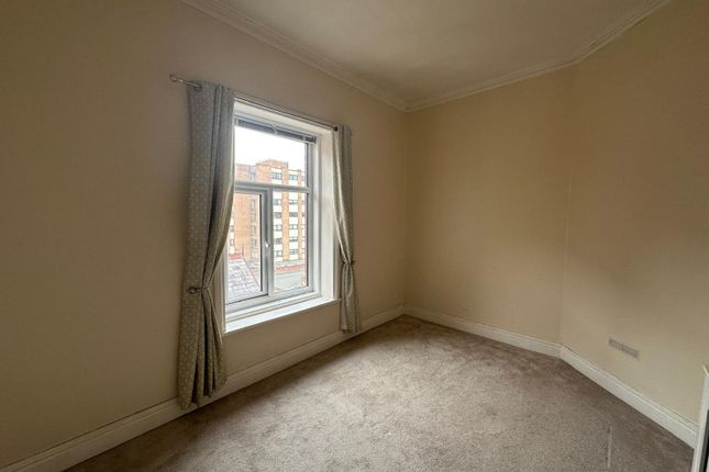 Flat 18 Sefton Court,, 42-44 North Promenade, Lytham St. Annes photo 5