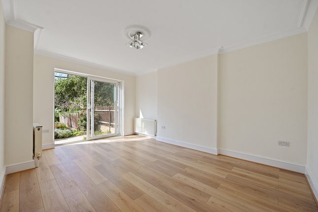 17, Vyner Road, London photo 3