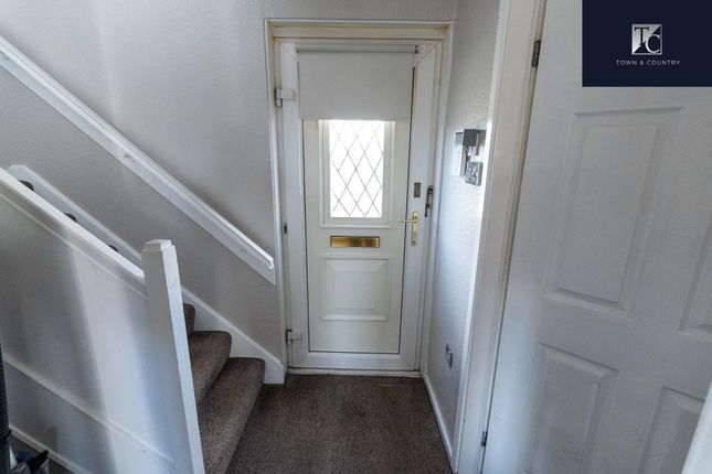 2, Mauchline Avenue, Kirkintilloch photo 4