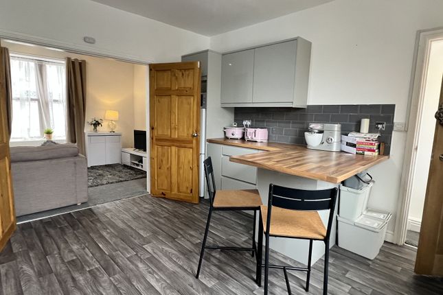 12, Amman Road, Ammanford photo 3
