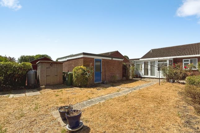 26, Silbury Close, Westbury photo 2