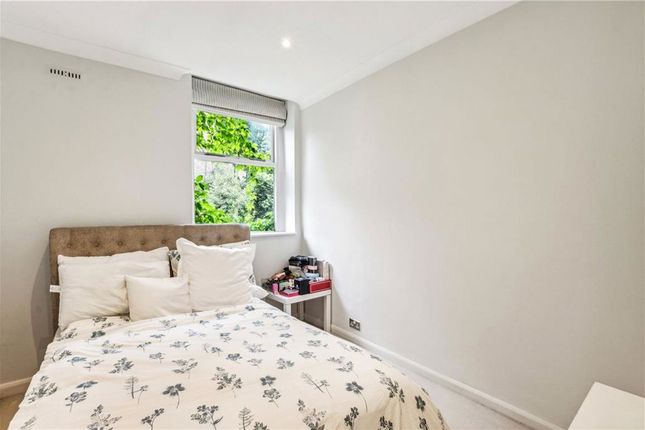 RGF, 115, Sinclair Road, London photo 5