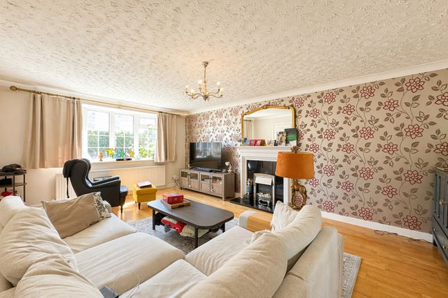 78, Kings Road, West Yorkshire photo 2