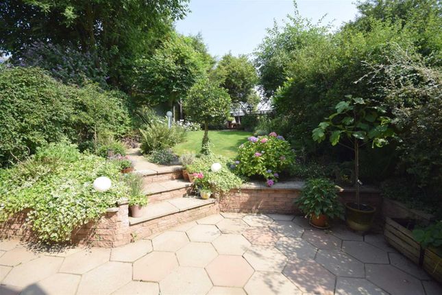 4, Marston Close, Belper photo 3