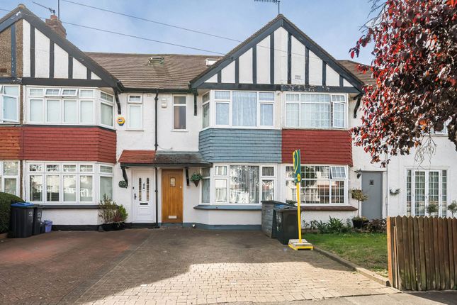 3-bed house on Bramcote Avenue, Mitcham, £600,000