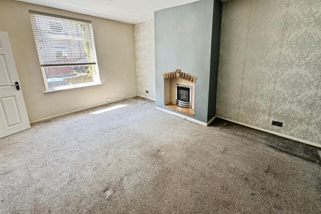 36, Orleans Street, Bradford photo 2