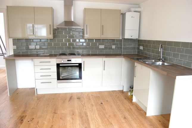 Flat to rent in Blatchington Road, Seaford