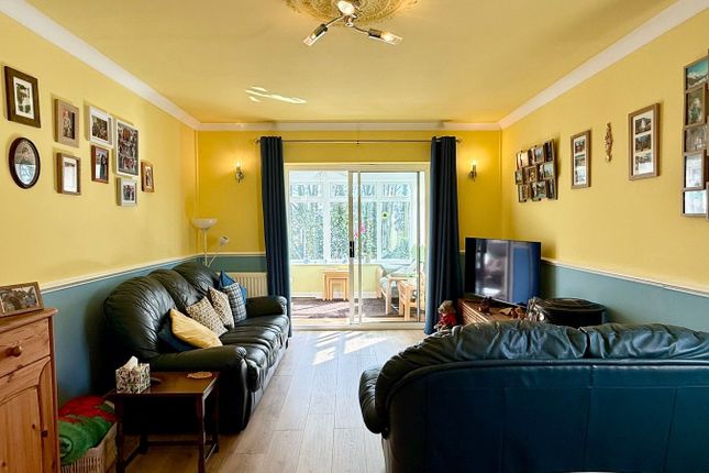 46, Oakfield Drive, Kilgetty photo 3