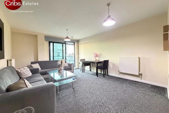 Flat 350, 41 Millharbour, London photo 2