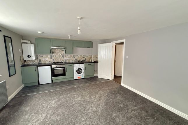 Flat 12, Brook Court, Bristol photo 4