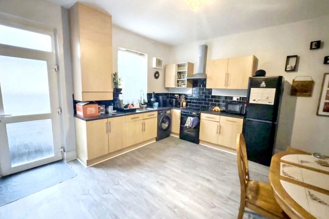 146, Marshall Wallis Road, South Shields photo 4