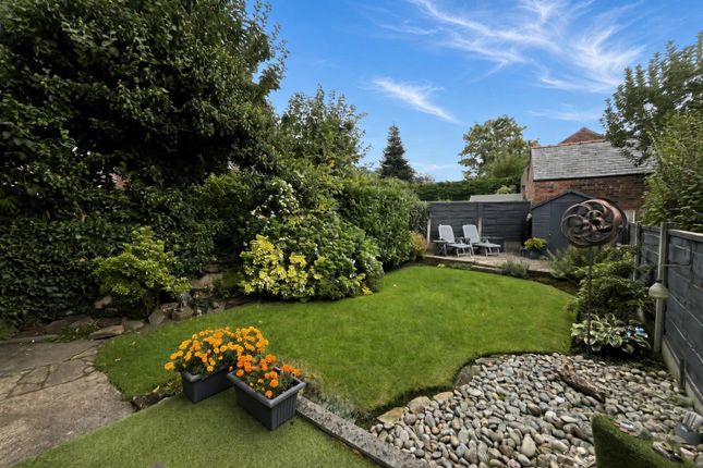 23, Lacey Avenue, Wilmslow photo 4