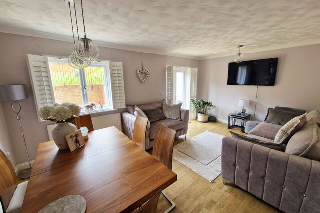 9, Chaucer Rise, Exmouth photo 2