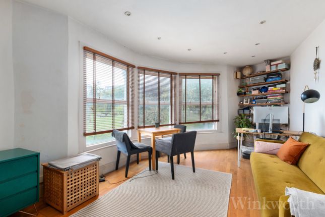 2-bed flat on Flat B, 206, Trundleys Road, London, £350,000