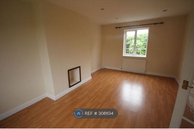 Yiewsley, West Drayton photo 3